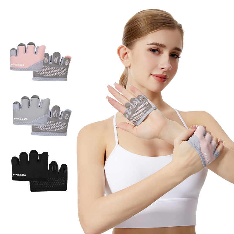 Yoga Of Fitness - Pair of Fitness Fingerless Gloves: Anti-Blister