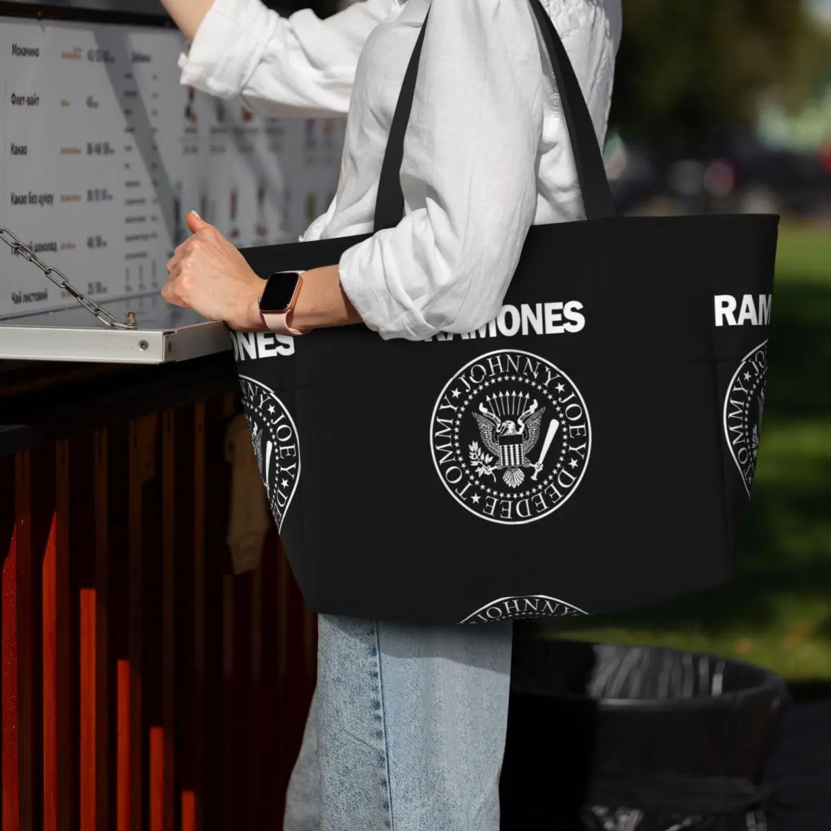 The Ramone Merch Beach Tote Ba - огляд і ціна Yoga Fitness Merch